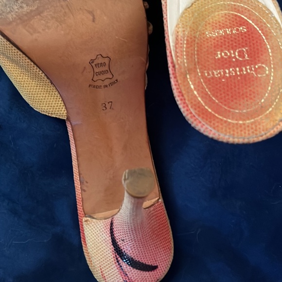 Gorgeous, Classic , Authentic Christian Dior Suede and Gold Kitten Mule Pumps - Picture 12 of 12